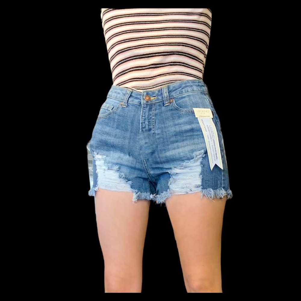 NWT Legend of London Distressed Shorts Size 13